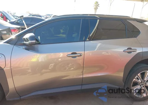 2023 Subaru Solterra Touring z USA, uszkodzony, nr VIN JTMABABA3PA030544